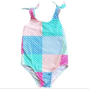 Vineyard Vines Swimsuit size 4t whale swimsuit
